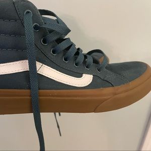 Women’s size 6.5 Vans Sk8 Hi